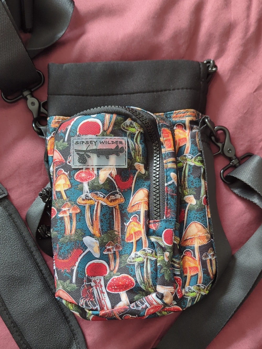 ๐ Sipsey Wilder Mushroom Print Water Bottle / Phone Carrier ๐